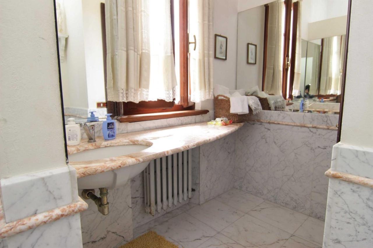 L'Arrocco Bed&Breakfast Marina Di Carrara Exterior foto
