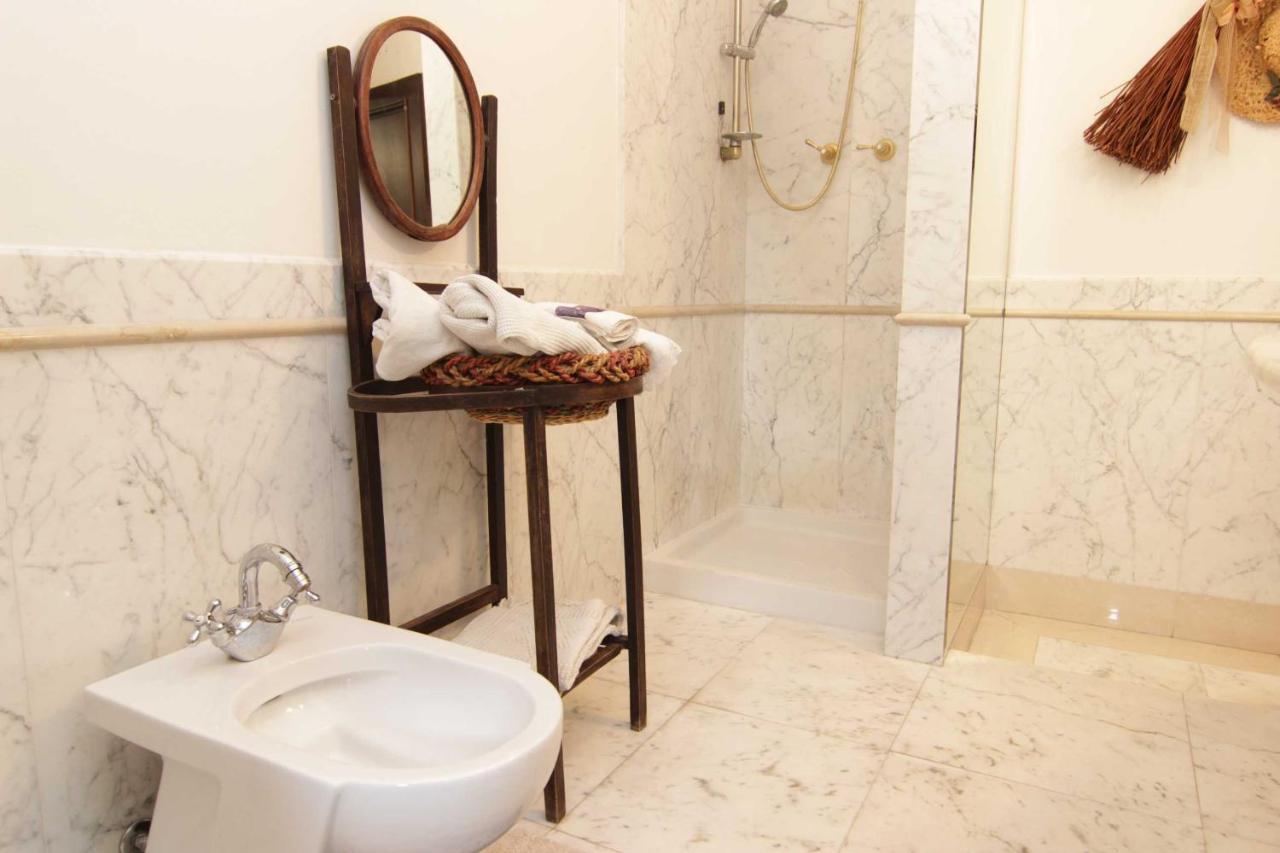 L'Arrocco Bed&Breakfast Marina Di Carrara Exterior foto