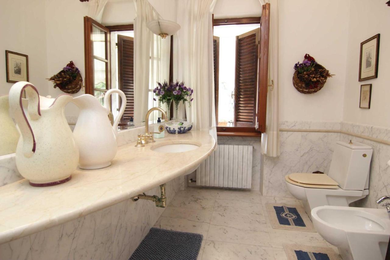 L'Arrocco Bed&Breakfast Marina Di Carrara Exterior foto